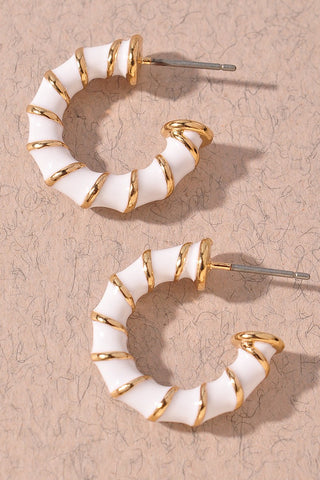 Never Miss Earrings | White
